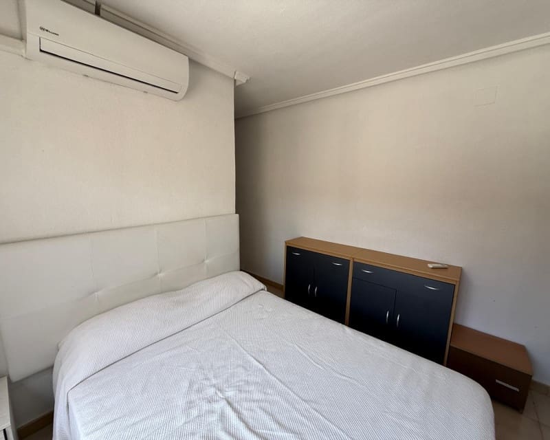 1 slaapkamer Appartement te huur in La Mata - € 780 (Ref: 9832281)