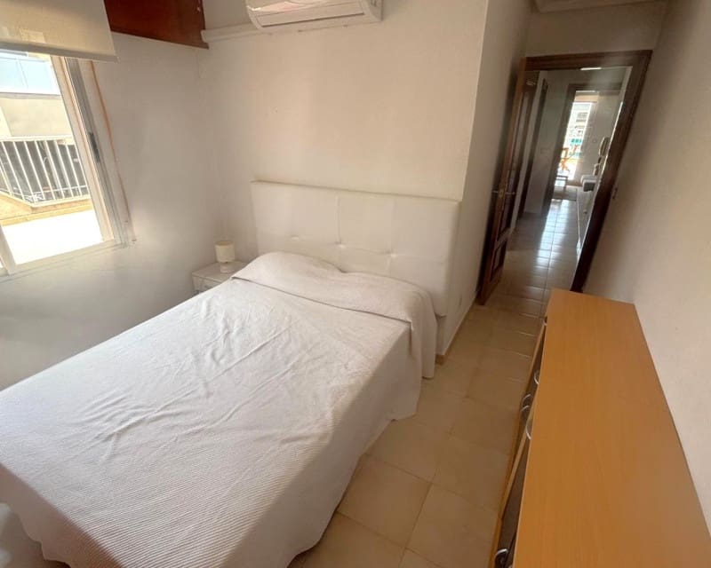 1 slaapkamer Appartement te huur in La Mata - € 780 (Ref: 9832281)