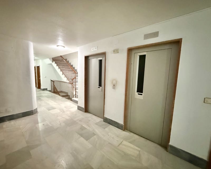 3 soveværelse Lejlighed til salg i Torrevieja - € 209.000 (Ref: 9893067)