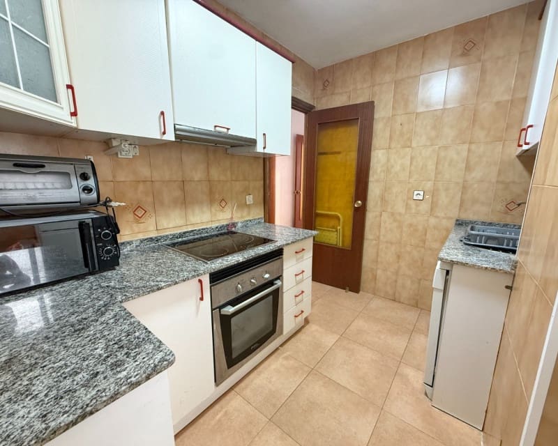 3 soveværelse Lejlighed til salg i Torrevieja - € 209.000 (Ref: 9893067)