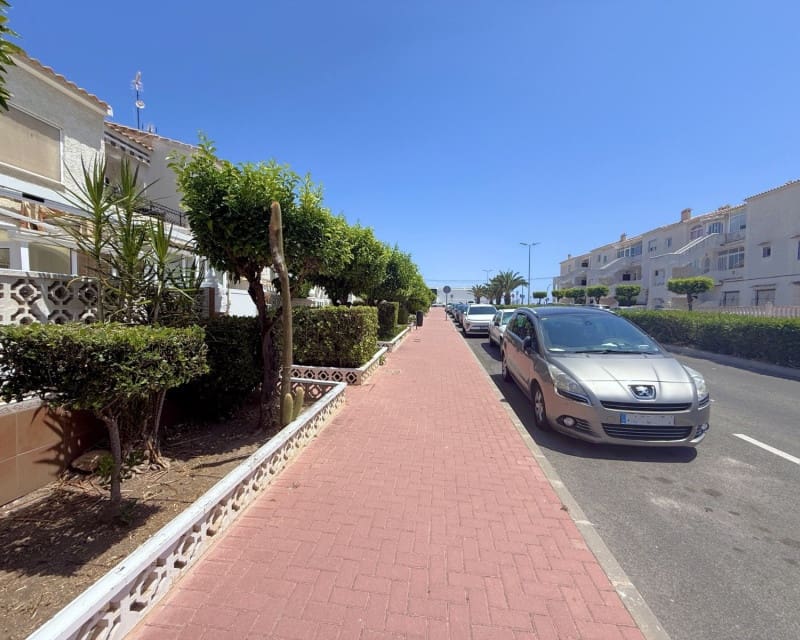 2 sovrum Hus till salu i Torrevieja - 185 000 € (Ref: 9897393)