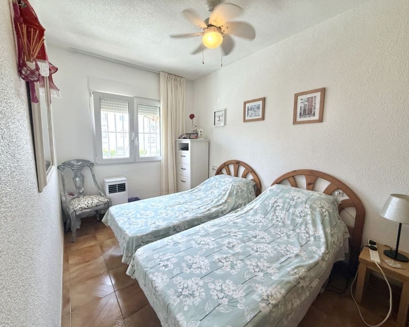 2 sovrum Hus till salu i Torrevieja - 185 000 € (Ref: 9897393)