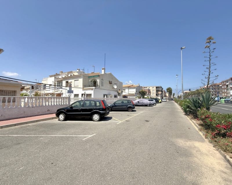 2 sovrum Hus till salu i Torrevieja - 185 000 € (Ref: 9897393)