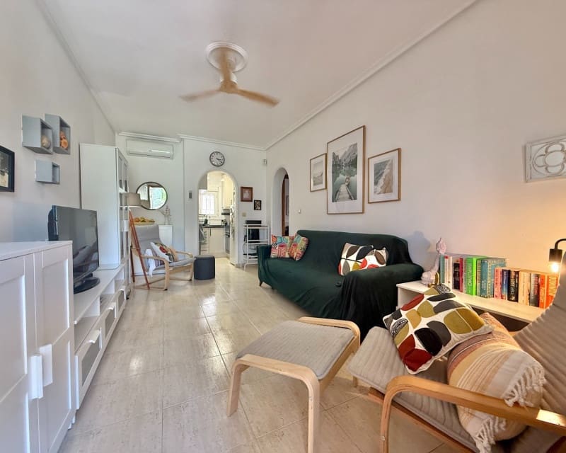 3 sypialnia Apartament na sprzedaż w Aguas Nuevas z basenem - 195 000 € (Ref: 9898614)