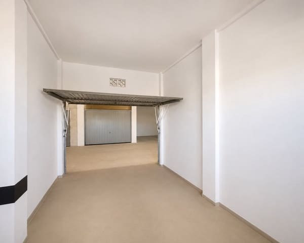 Garasje til leie i Playa de los Locos, Torrevieja - € 120 (Ref: 9960254)