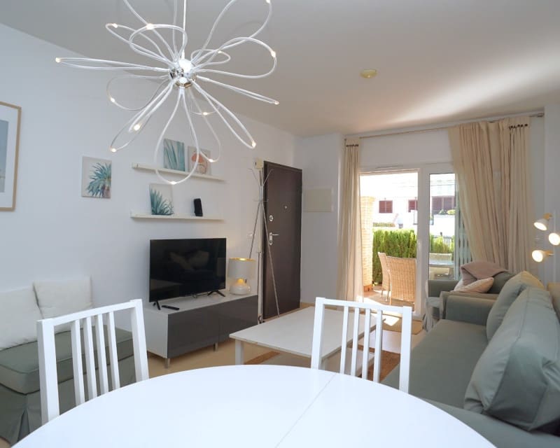 2 soveværelse Lejlighed til leje i Torrevieja med swimmingpool garage - € 1.200 (Ref: 9975808)