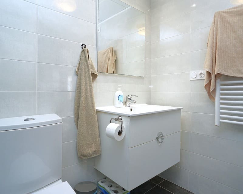 2 soveværelse Lejlighed til leje i Torrevieja med swimmingpool garage - € 1.200 (Ref: 9975808)