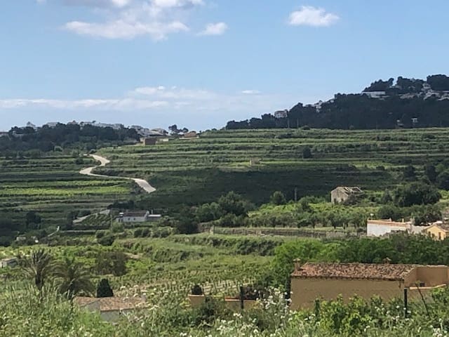 Byggegrund til salg i Moraira, Teulada-Moraira - € 325.000 (Ref: 9548511)