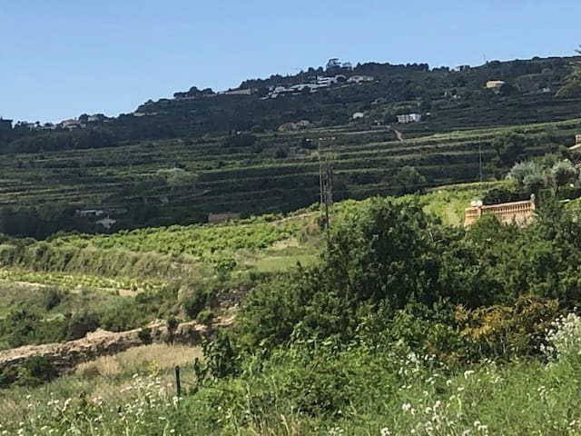 Byggegrund til salg i Moraira, Teulada-Moraira - € 325.000 (Ref: 9548511)