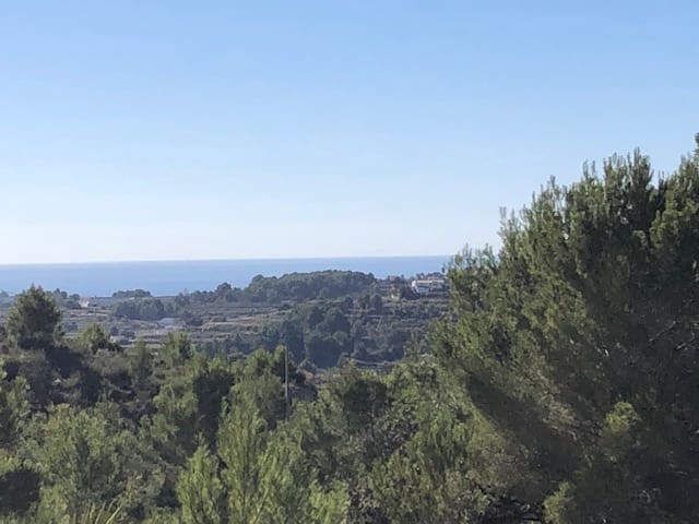 Działka budowlana na sprzedaż w Teulada-Moraira - 306 360 € (Ref: 9548514)