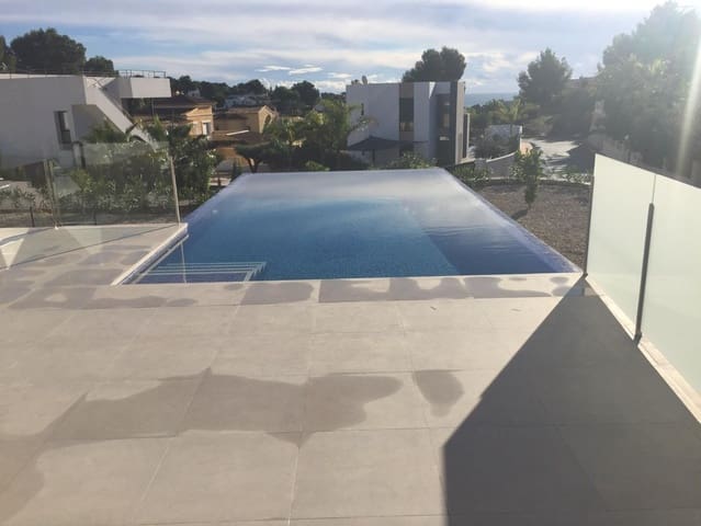 5 makuuhuone Huvila myytävänä paikassa Moraira, Teulada-Moraira - 1 950 000 € (Ref: 9548517)