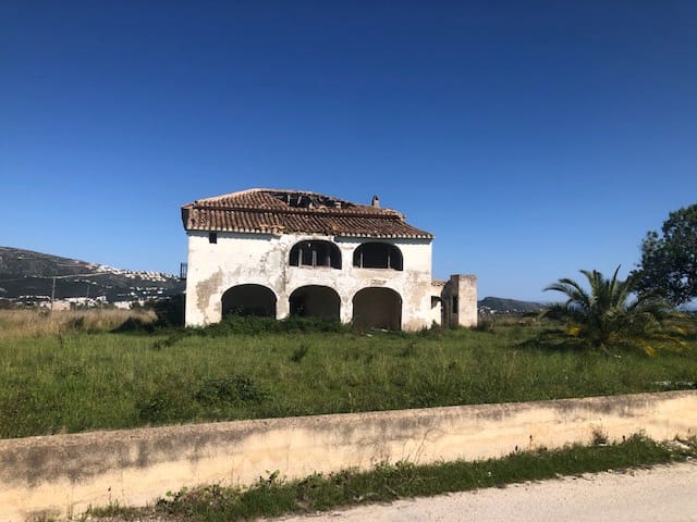 Byggegrund til salg i Moraira - € 590.000 (Ref: 9548524)