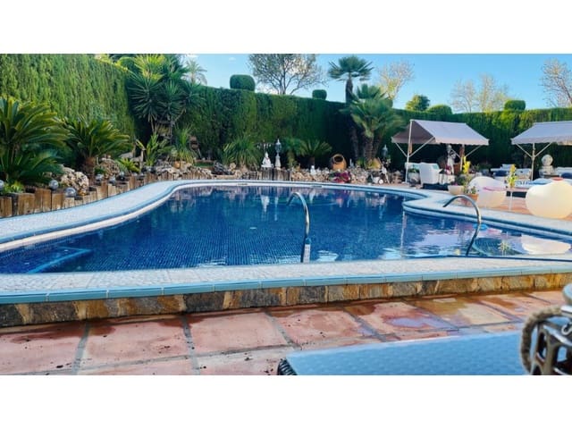 Finca/Casa Rural de 7 habitaciones en Teulada Pueblo, Teulada-Moraira en venta - 1.690.000 € (Ref: 9652828)