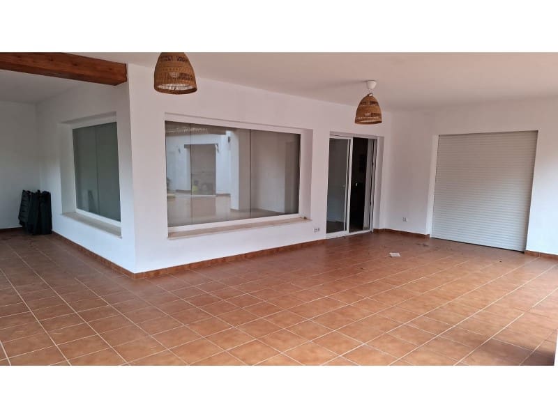 Villa in vendita in Moraira - 950.000 € (Rif: 9666285)