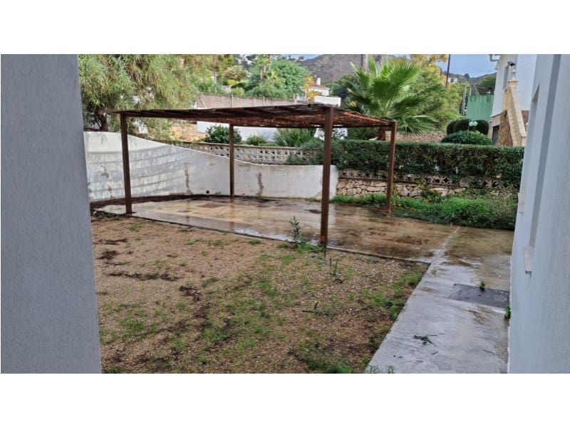 Villa in vendita in Moraira - 950.000 € (Rif: 9666285)