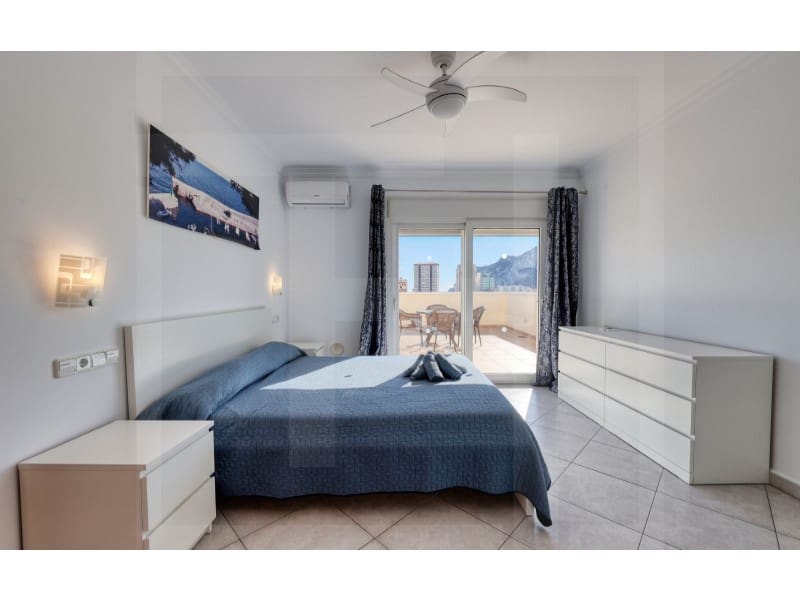 Chalet de 3 habitaciones en Calpe / Calp en venta con garaje - 750.000 € (Ref: 9666286)