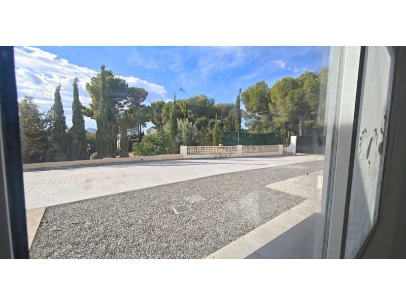 4 bedroom Villa for sale in Altea la Vella - € 835,000 (Ref: 9695206)