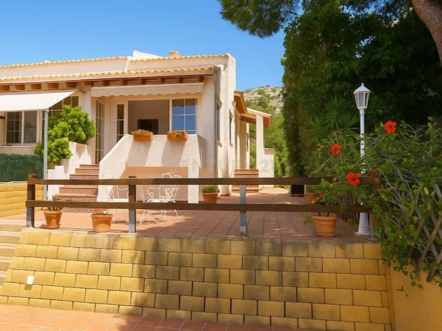 4 soverom Hus til salgs i Altea - € 346 000 (Ref: 9794407)