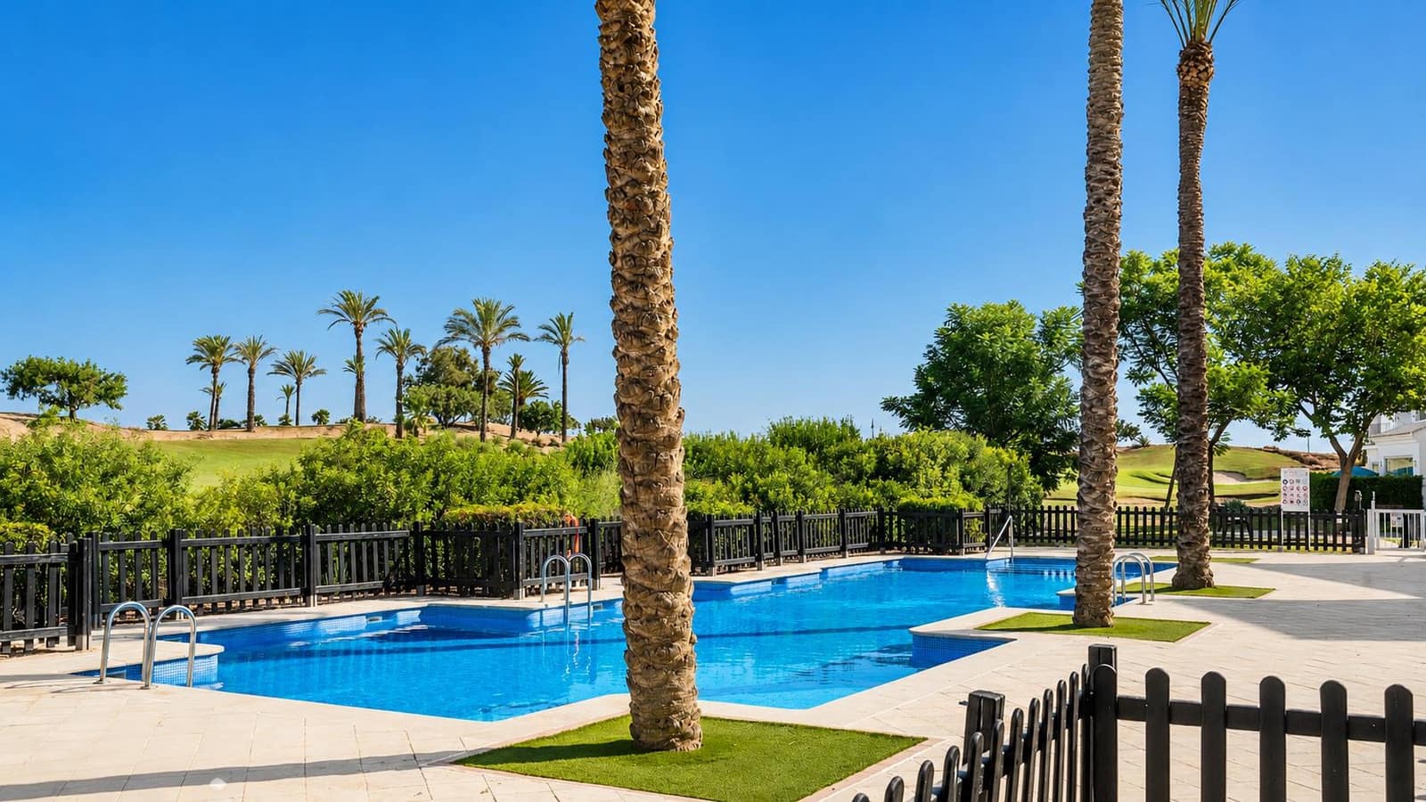 Apartamento de 2 habitaciones en La Torre Golf Resort en venta - 165.000 € (Ref: 10002590)