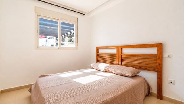 2 soverom Hus til salgs i La Torre Golf Resort, Torre-Pacheco med svømmebasseng garasje - € 175 000 (Ref: 10015034)