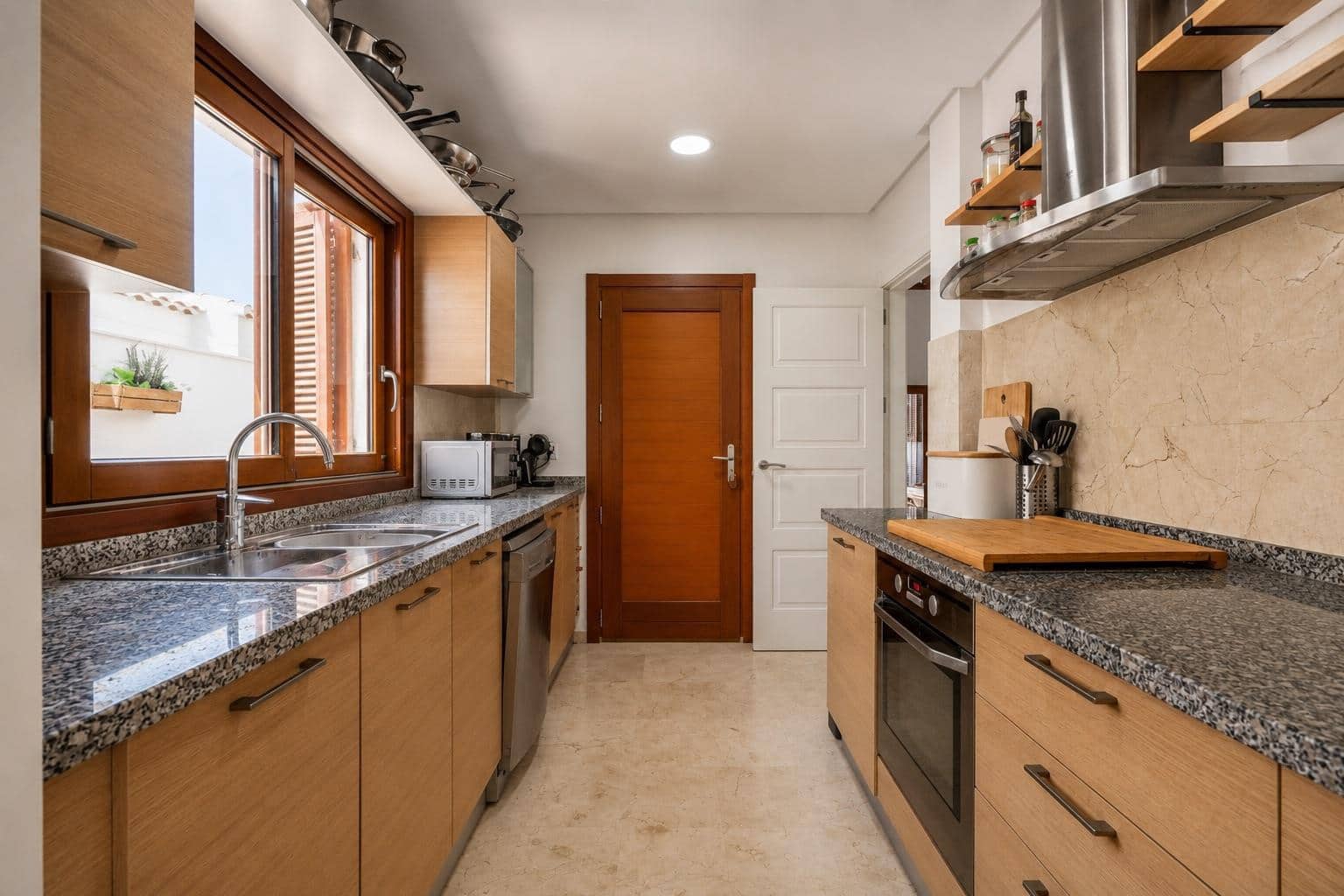 4 slaapkamer Villa te koop in El Valle Golf Resort - € 525.000 (Ref: 10021964)