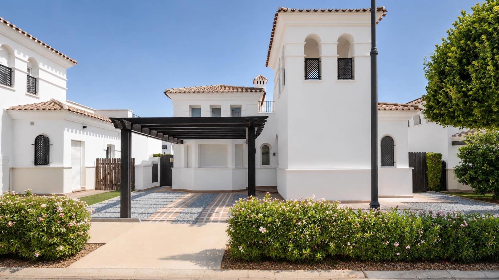 2 slaapkamer Villa te koop in La Torre Golf Resort - € 290.000 (Ref: 10033430)