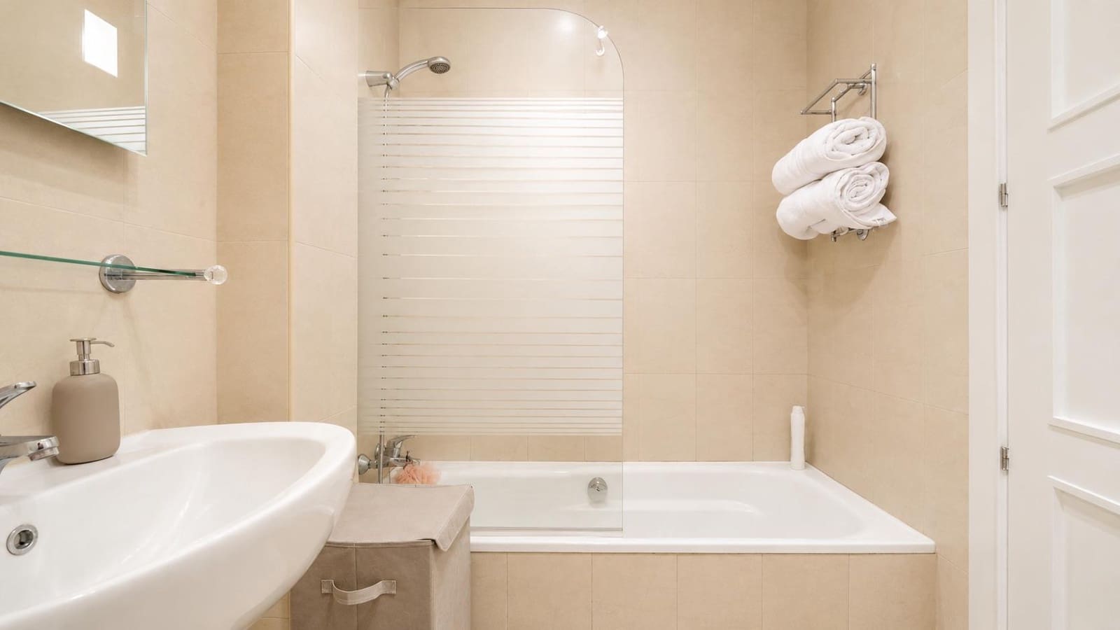 2 slaapkamer Villa te koop in La Torre Golf Resort - € 290.000 (Ref: 10033430)