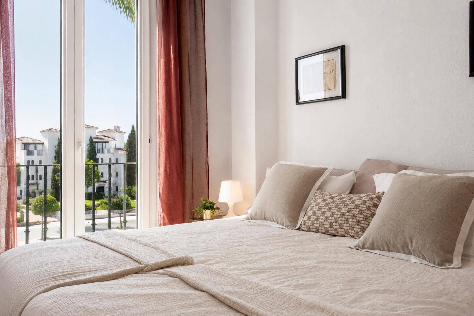 2 soveværelse Lejlighed til salg i La Torre Golf Resort - € 180.000 (Ref: 10036335)