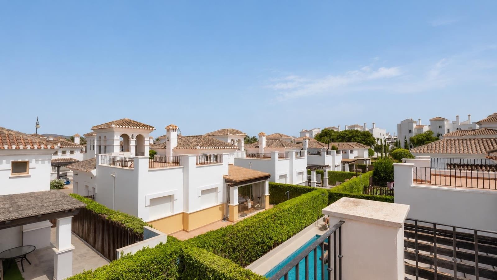 2 soveværelse Villa til salg i La Torre Golf Resort - € 250.000 (Ref: 10036336)