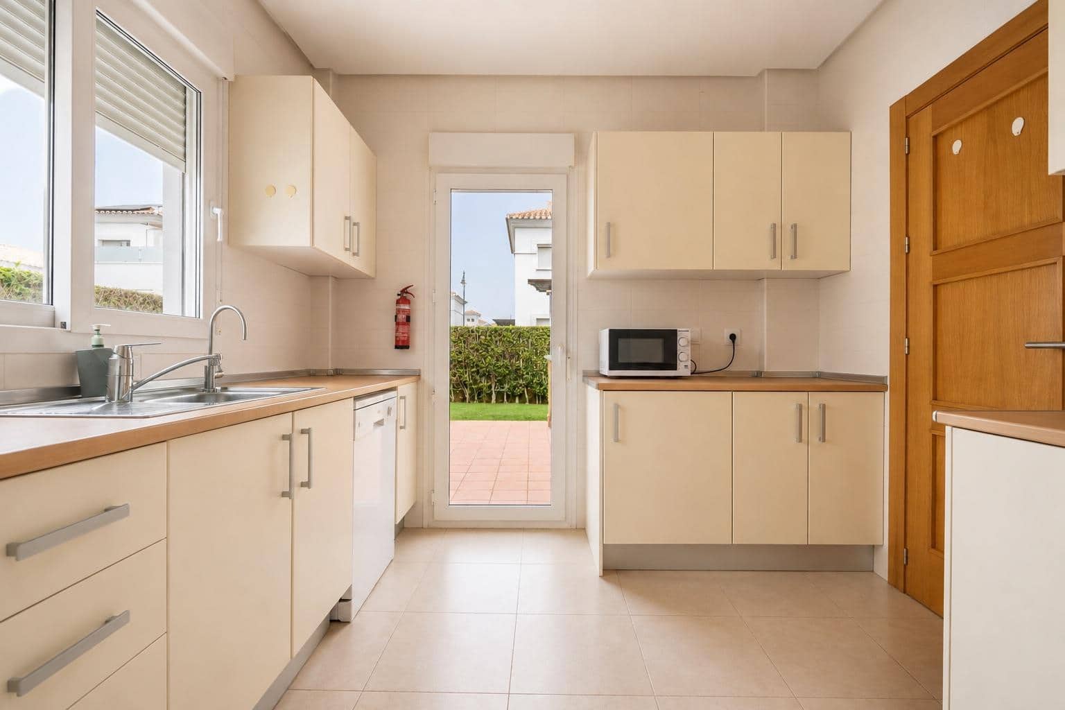 3 soveværelse Villa til salg i La Torre Golf Resort - € 330.000 (Ref: 10036337)