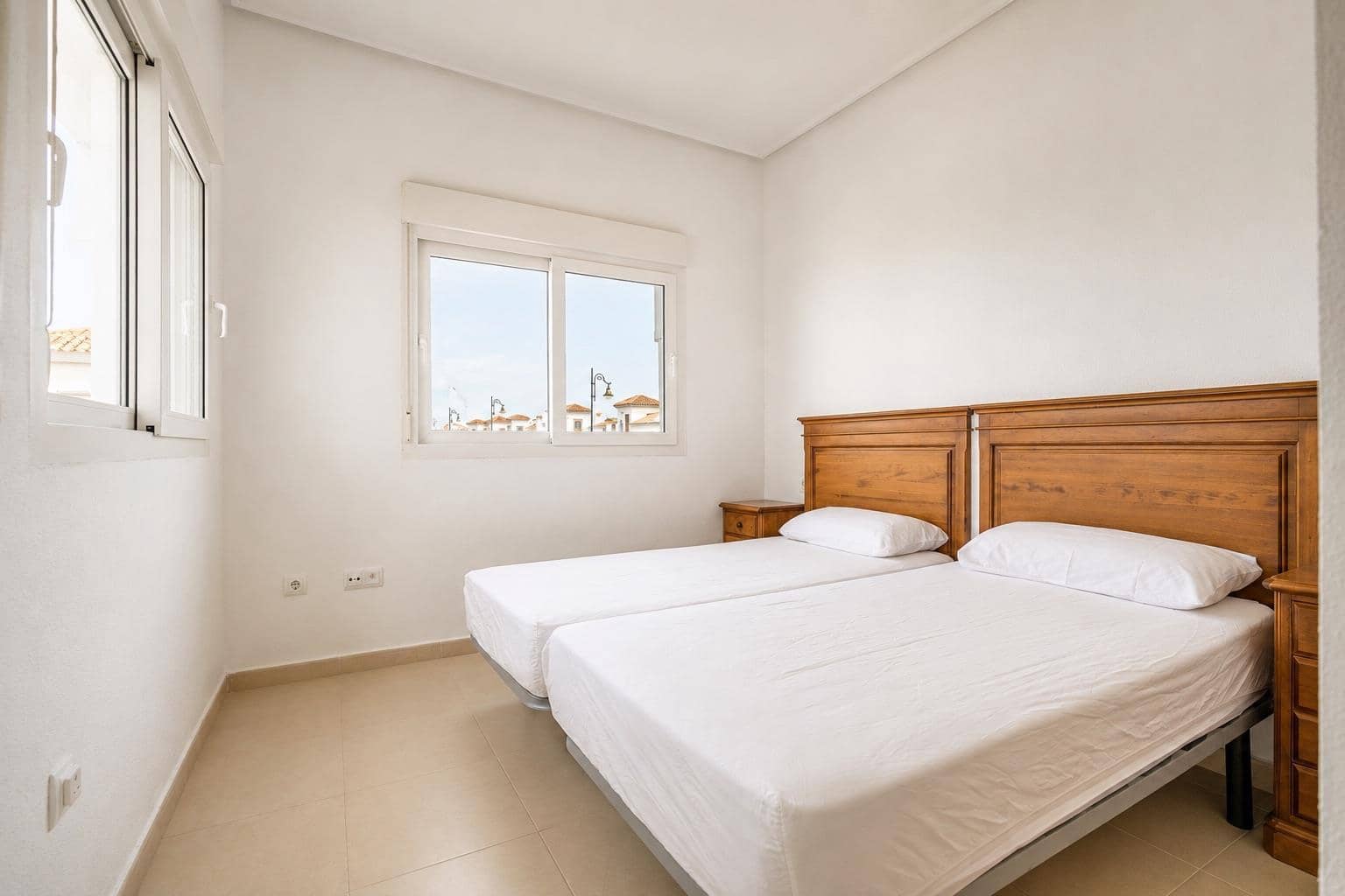 3 soveværelse Villa til salg i La Torre Golf Resort - € 330.000 (Ref: 10036337)