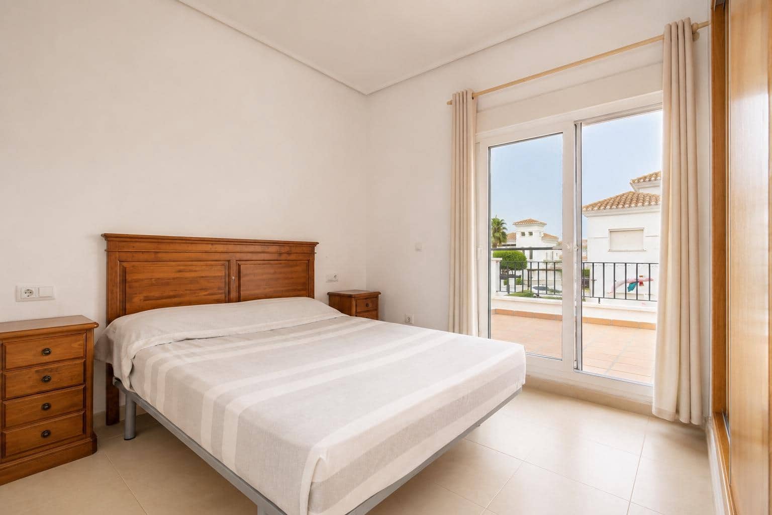 3 soveværelse Villa til salg i La Torre Golf Resort - € 330.000 (Ref: 10036337)