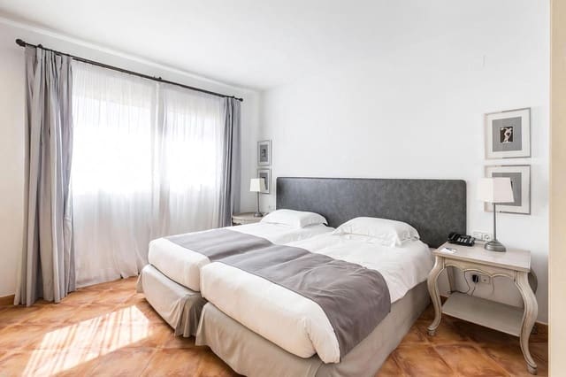 3 sypialnia Apartament na sprzedaż w La Manga Club, Kartagena z basenem - 225 000 € (Ref: 10080385)
