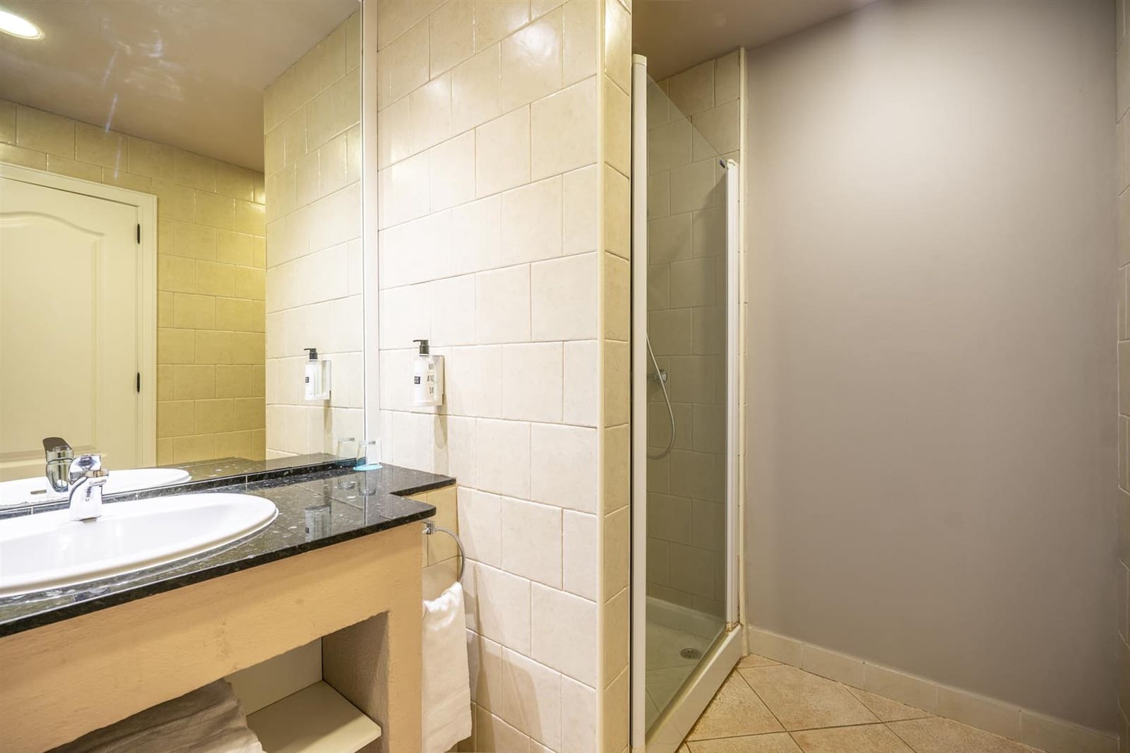 3 sypialnia Apartament na sprzedaż w La Manga Club z basenem - 225 000 € (Ref: 10080385)