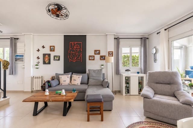 2 chambre Maison de Ville à vendre à La Torre Golf Resort, Torre-Pacheco avec piscine garage - 210 000 € (Ref: 10101553)