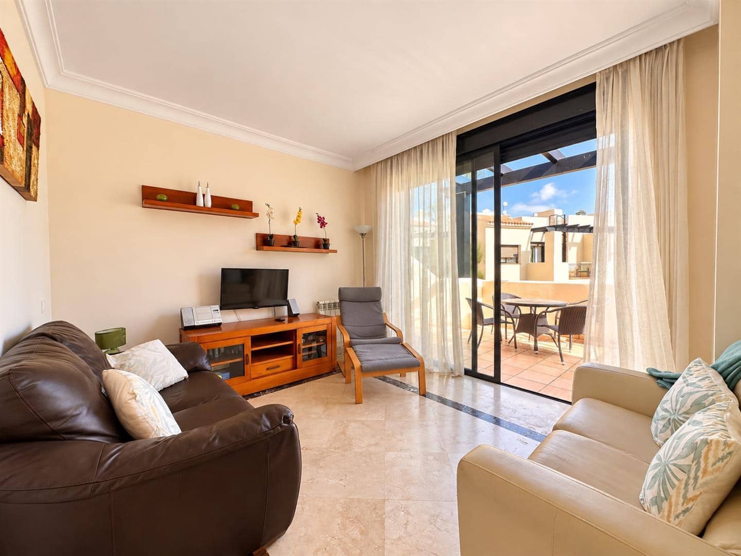 3 slaapkamer Appartement te koop in Roda met garage - € 264.900 (Ref: 10101555)
