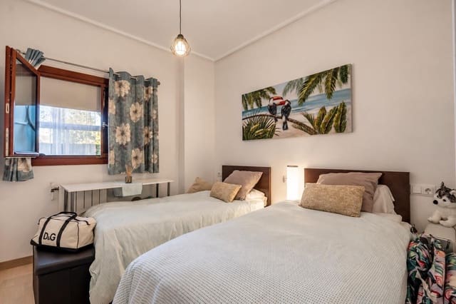 Apartamento de 2 habitaciones en El Valle Golf Resort, Murcia ciudad en venta con piscina - 230.000 € (Ref: 10118744)