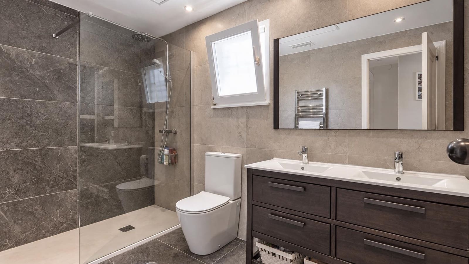 4 quarto Moradia para venda em Mar de Cristal com piscina garagem - 549 000 € (Ref: 10123419)