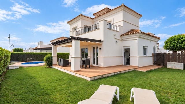 3 camera da letto Villa in vendita in La Torre Golf Resort, Torre-Pacheco con piscina garage - 345.000 € (Rif: 10127674)