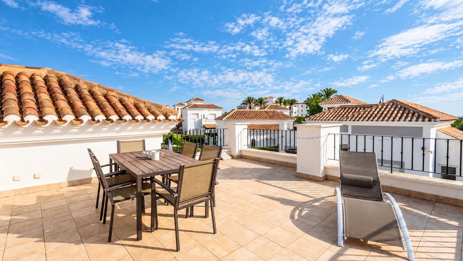 3 soveværelse Villa til salg i La Torre Golf Resort med swimmingpool garage - € 300.000 (Ref: 10132390)