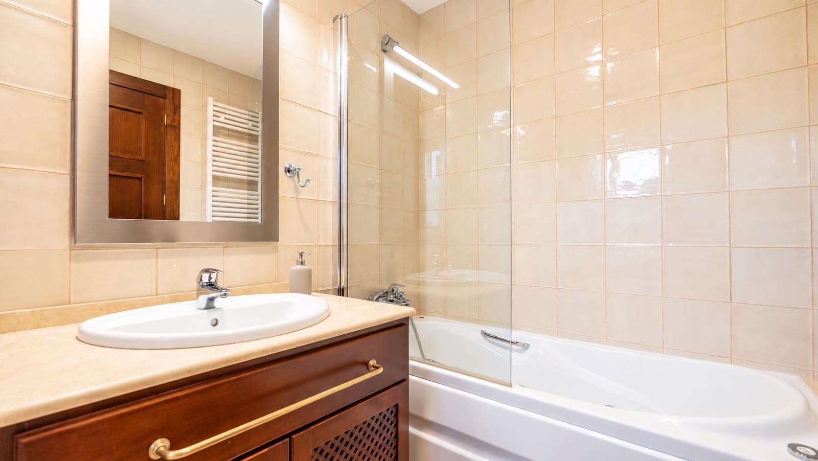 2 chambre Appartement à vendre à El Valle Golf Resort avec piscine garage - 209 950 € (Ref: 10135616)