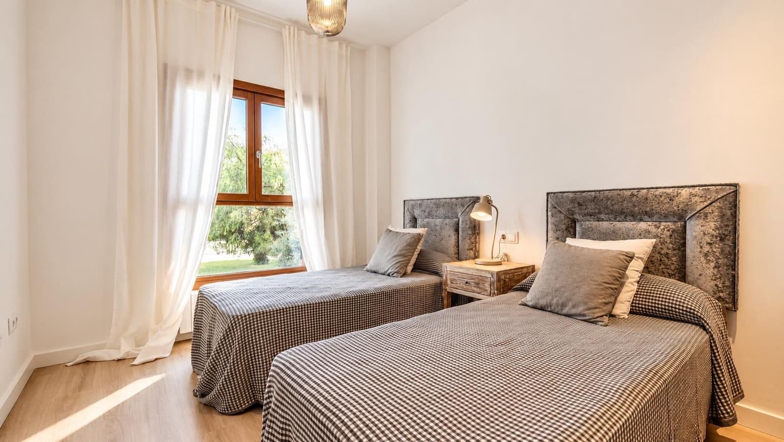 2 chambre Appartement à vendre à El Valle Golf Resort avec piscine garage - 209 950 € (Ref: 10135616)
