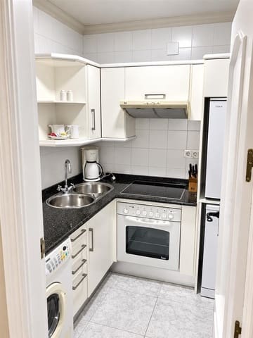 1 chambre Appartement à vendre à La Manga Club, Carthagène avec piscine - 100 000 € (Ref: 10139114)