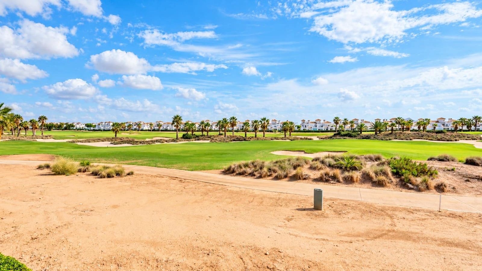 2 quarto Casa em Banda para venda em La Torre Golf Resort com piscina garagem - 215 000 € (Ref: 10148292)