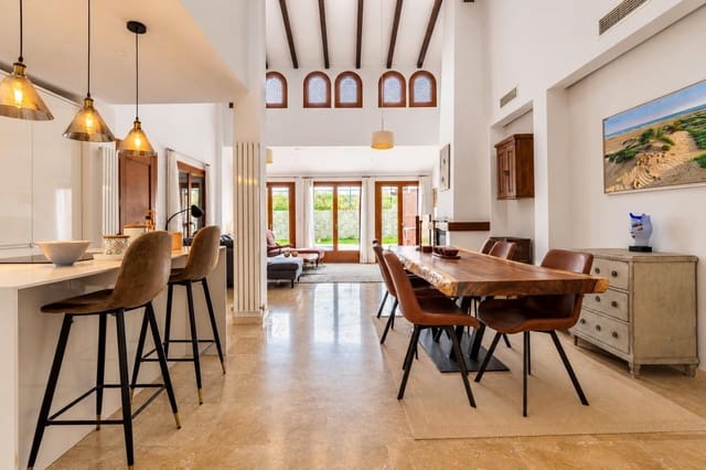 4 slaapkamer Villa te koop in El Valle Golf Resort, Murcia stad met zwembad - € 500.000 (Ref: 10154584)