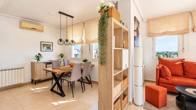 2 soverom Leilighet til salgs i La Torre Golf Resort, Torre-Pacheco med svømmebasseng - € 200 000 (Ref: 10157218)