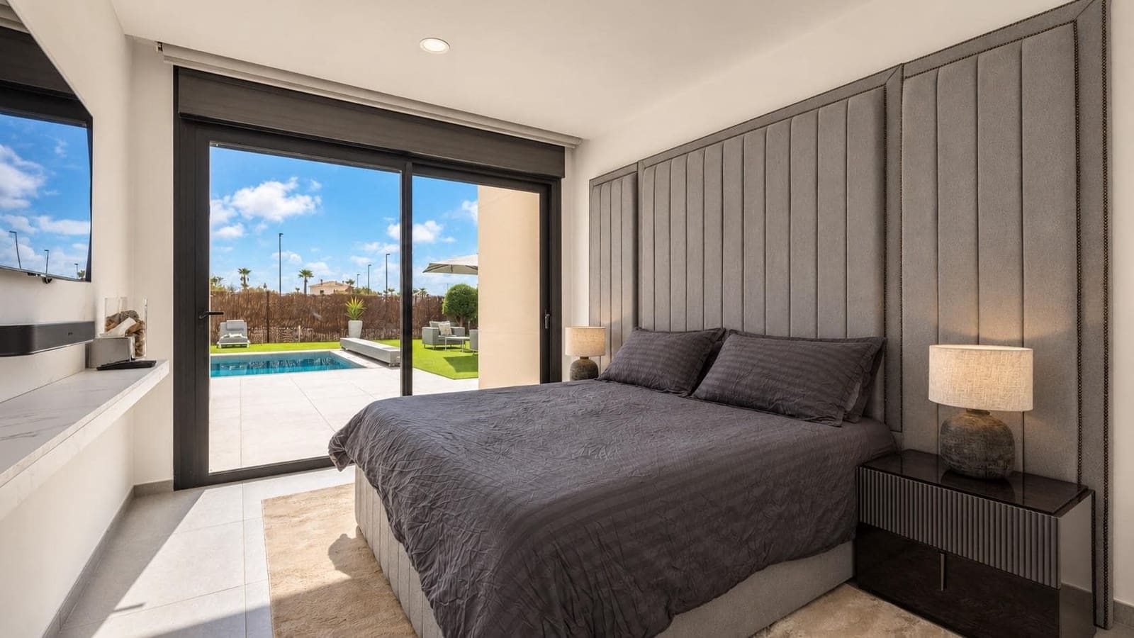 4 bedroom Villa for sale in Banos y Mendigo with pool garage - € 1,100,000 (Ref: 10168153)