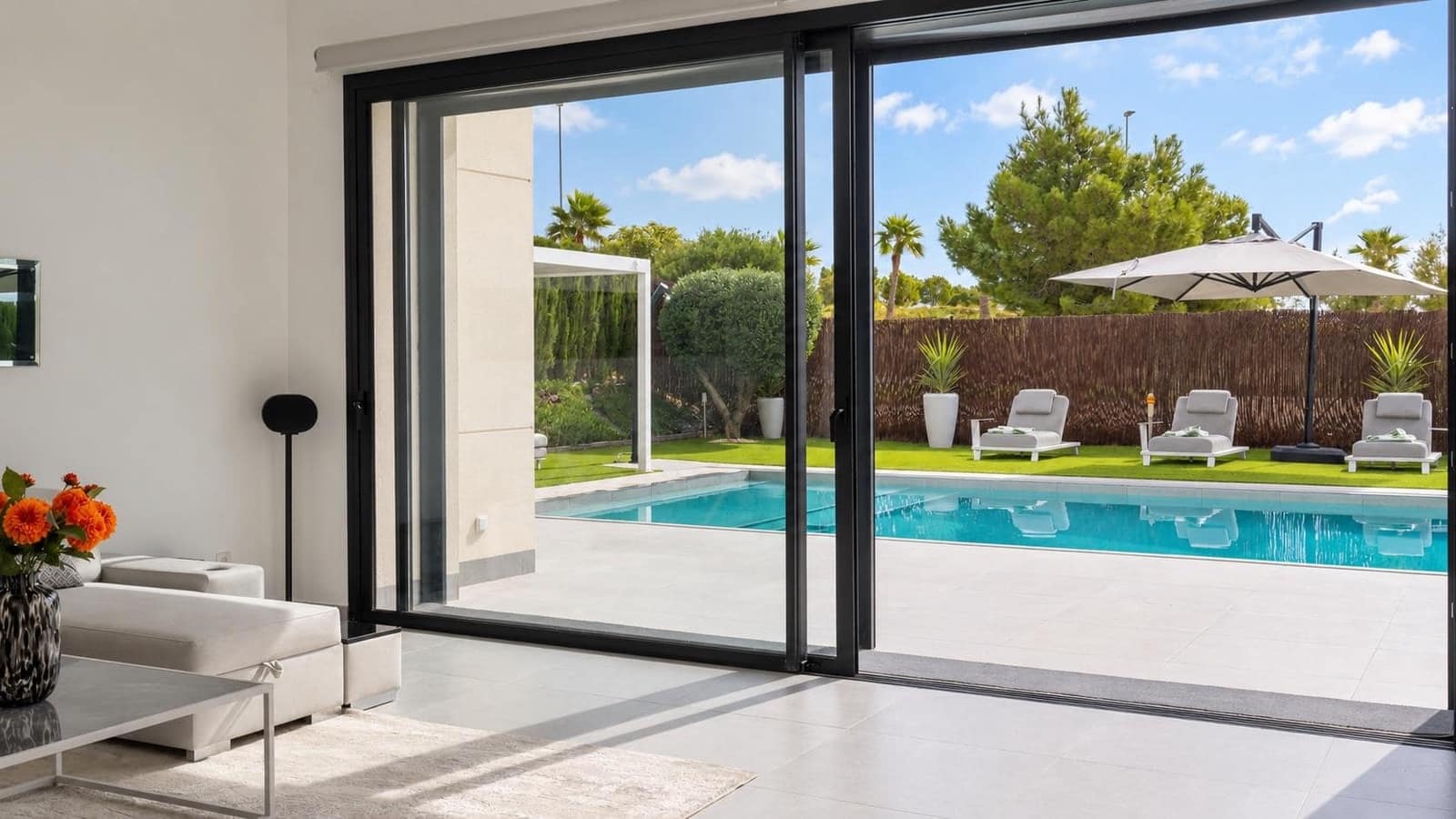 4 bedroom Villa for sale in Banos y Mendigo with pool garage - € 1,100,000 (Ref: 10168153)