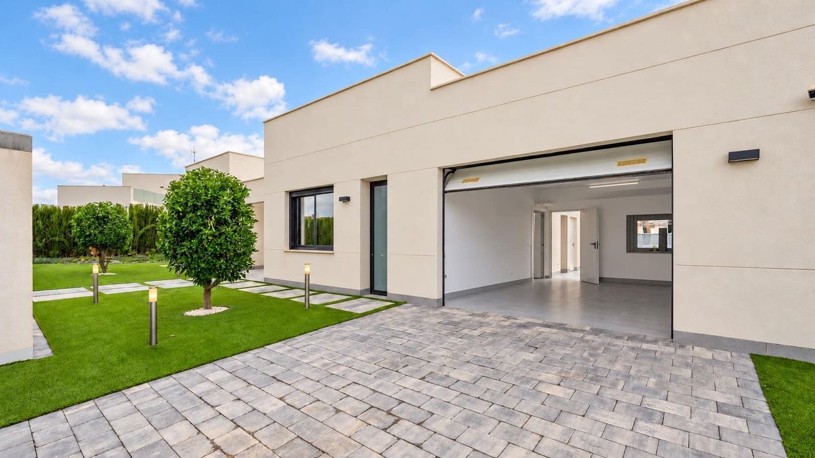 4 bedroom Villa for sale in Banos y Mendigo with pool garage - € 1,100,000 (Ref: 10168153)