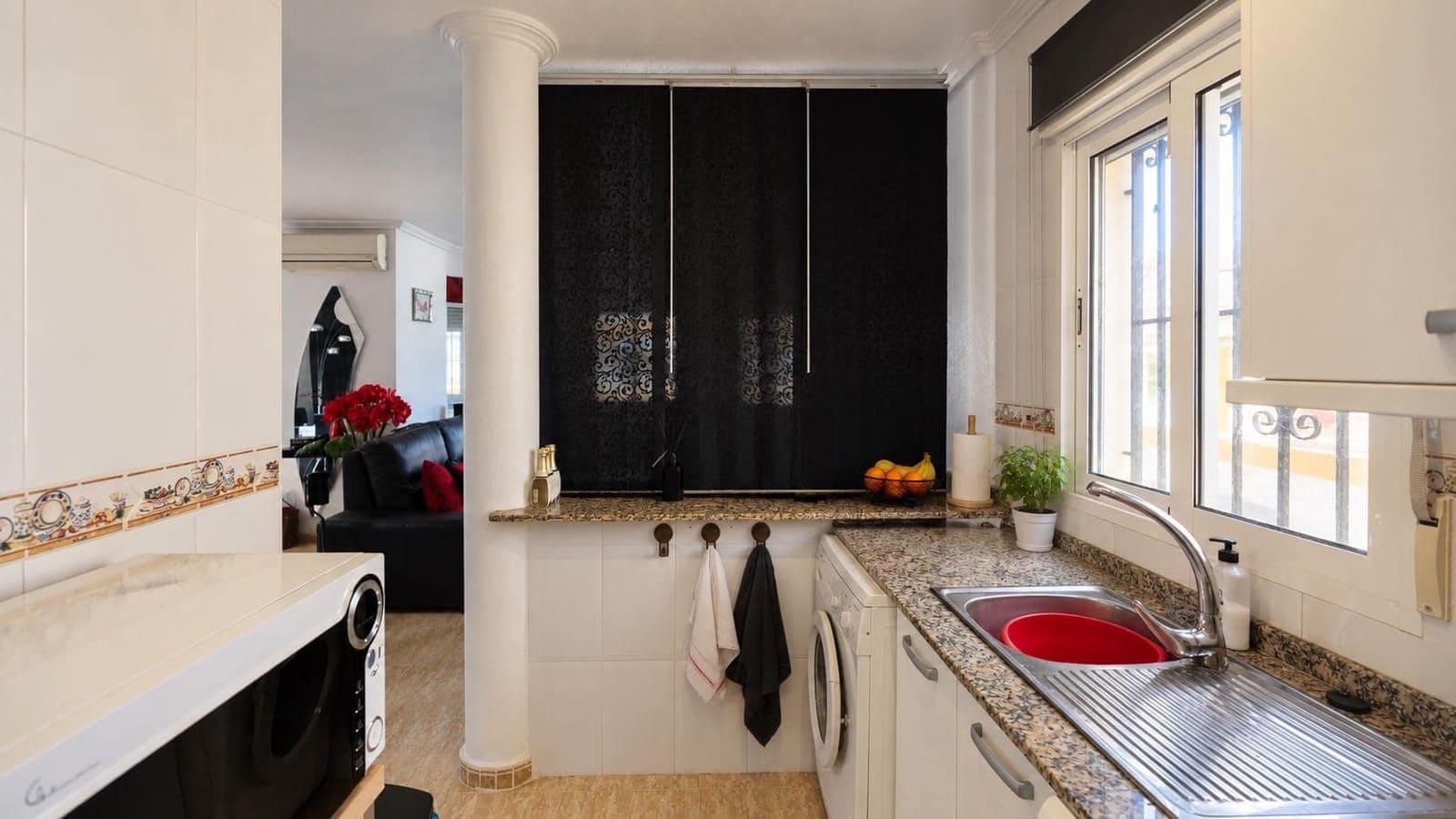 3 bedroom Villa for sale in Roldan with garage - € 227,500 (Ref: 10170522)